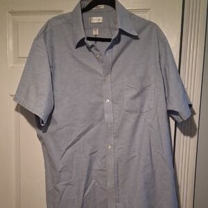Van Heusen Light Blue Short-Sleeve Button-Down Shirt